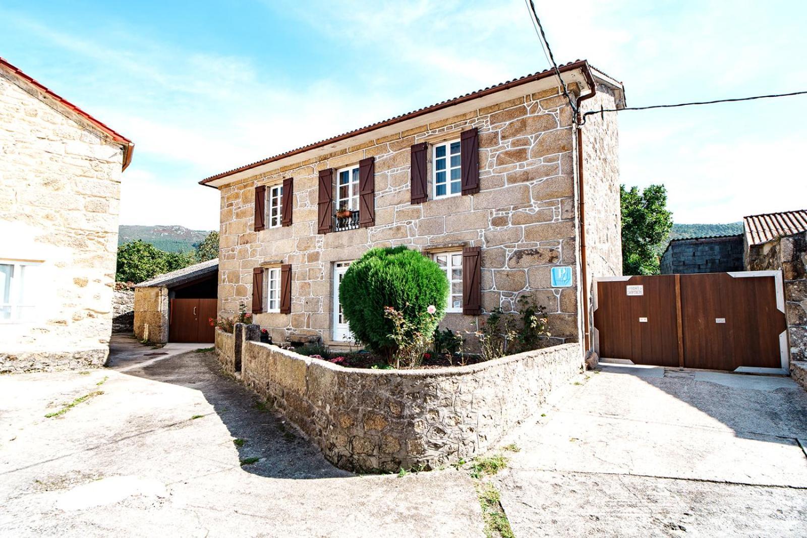 Vila O Fogar Do Carpinteiro Carnota Exteriér fotografie
